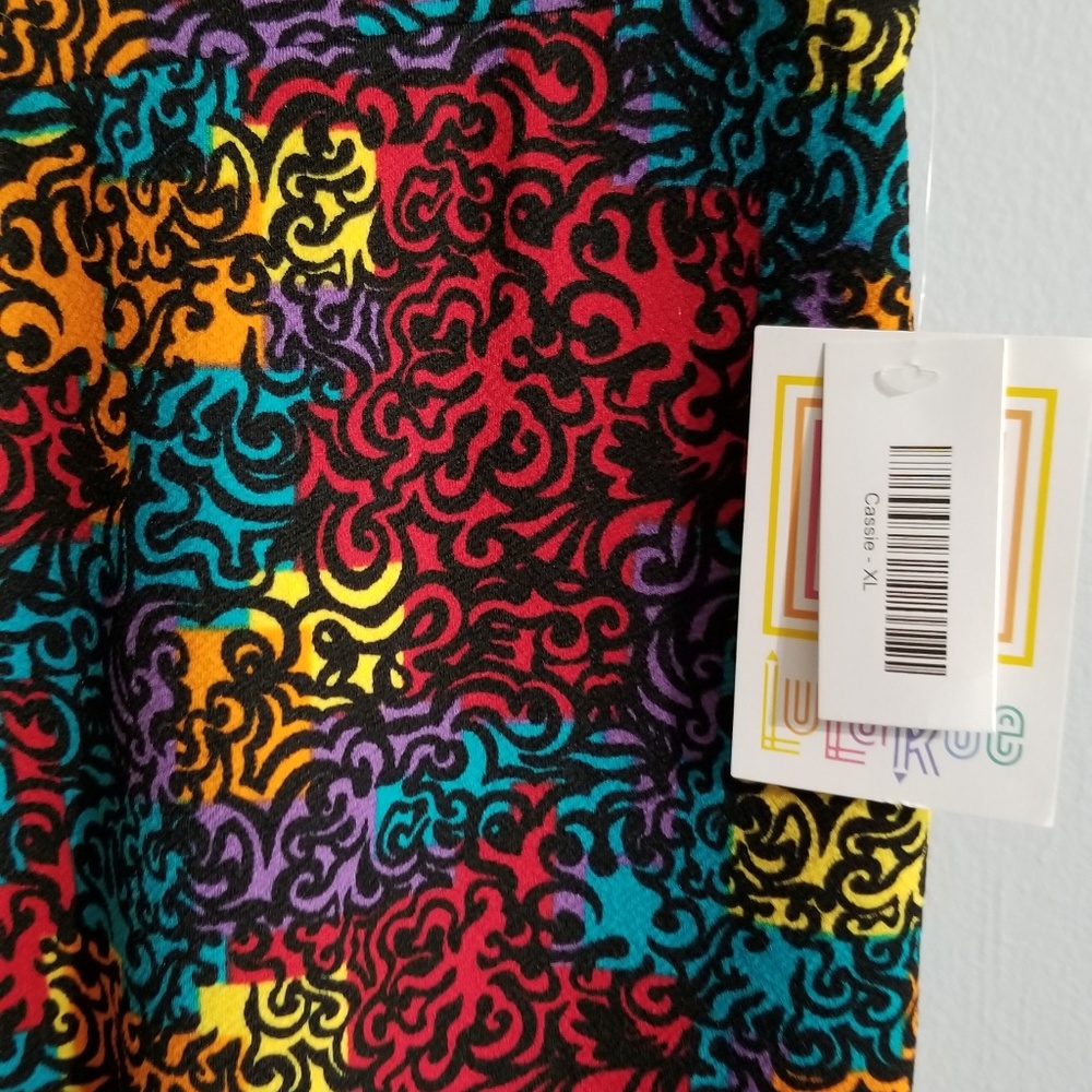Lularoe Cassie Skirt NWT - XL - Picture 2 of 2
